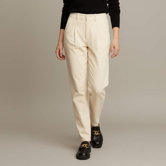 Pantalon slim en velours côtelé Stacy