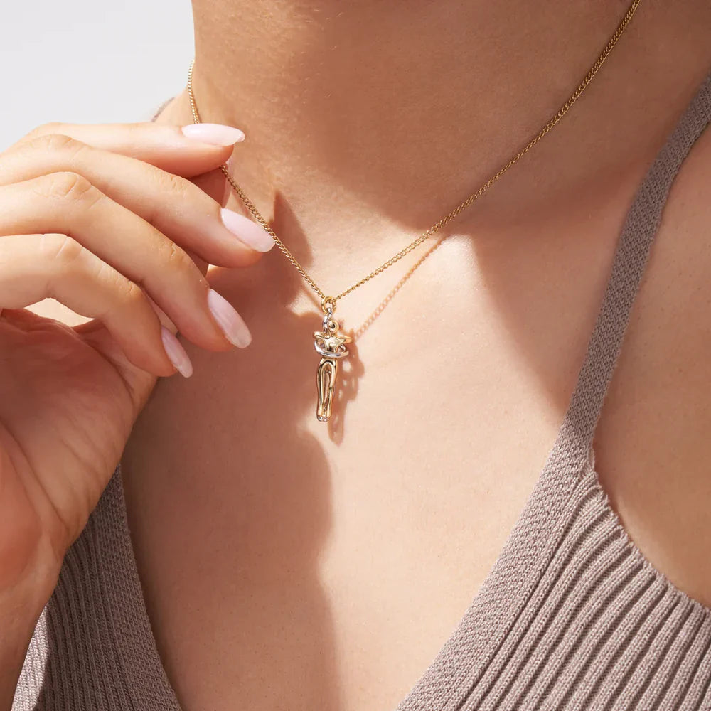 The Loving Hug Necklace