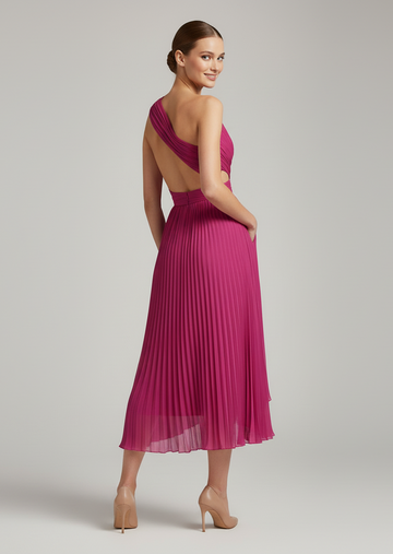 Rochie midi plisată pe un umăr