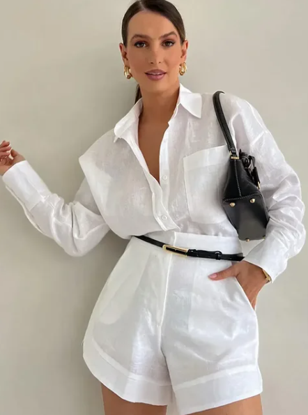 Set de cămașă cu mâneci lungi și nasturi și pantaloni scurți croiți