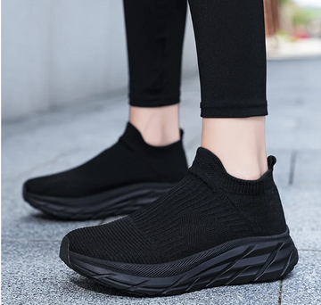 Adidași de vară pentru plimbare