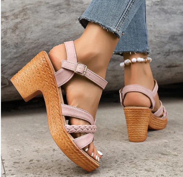 Geflochtene Riemen Gewebte Blockabsatz-Sandalen