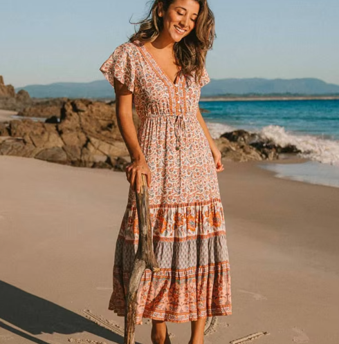 Rochie Midi cu Volane și Imprimeu Boho