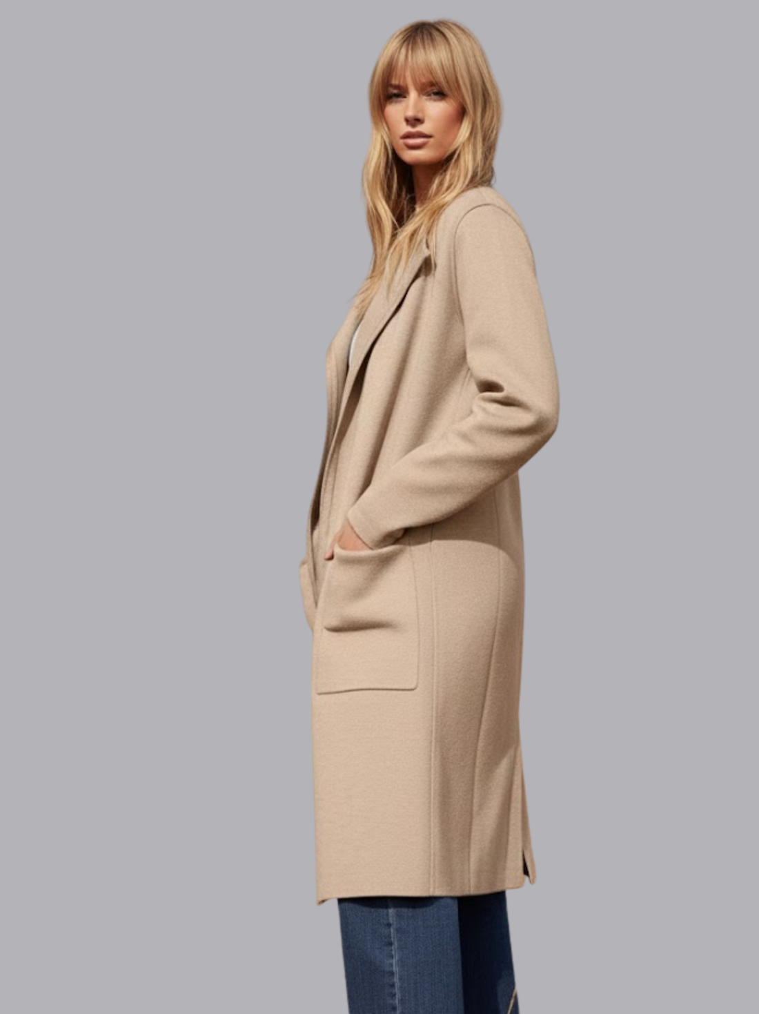 Manteau long classique ouvert sur le devant