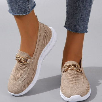 Pantofi tricotati slip-on cu detaliu lant